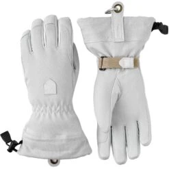 Hestra Women's Patrol Gauntlet, Ski Gloves, Women, Ivory
